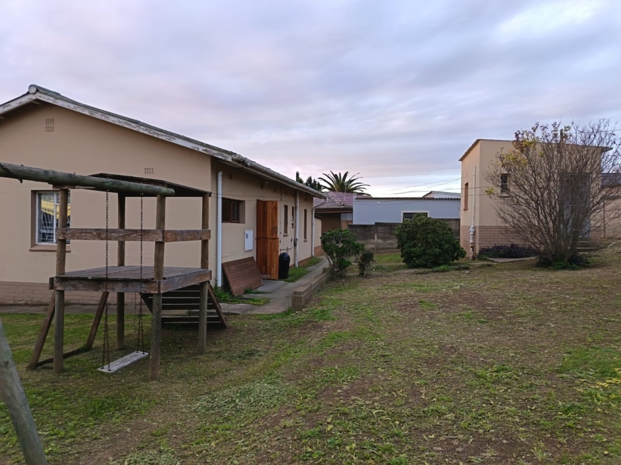 3 Bedroom Property for Sale in Van Riebeeck Hoogte Eastern Cape